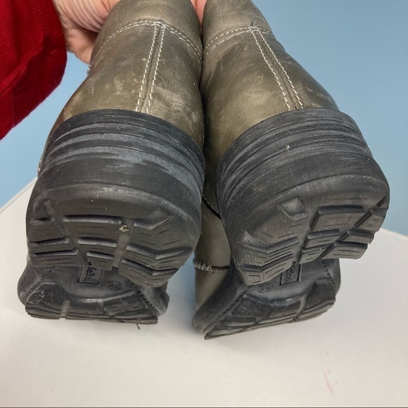 JOSEF SEIBEL Sz 38 Grey Distressed  Lace Up Ankle Booties - Picture 7 of 9